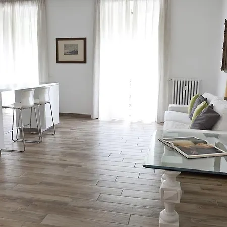 Appartement Italianway - Corso Sempione 8 *