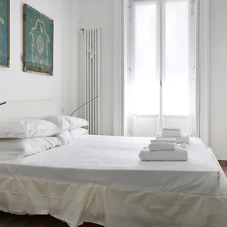 Appartement Italianway - Corso Sempione 8 *