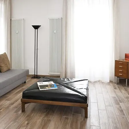 Italianway - Corso Sempione 8 * Milan